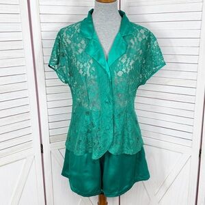 Vintage Victoria’s Secret Sheer Lace Top Satin Shorts Pajama Set Green Medium